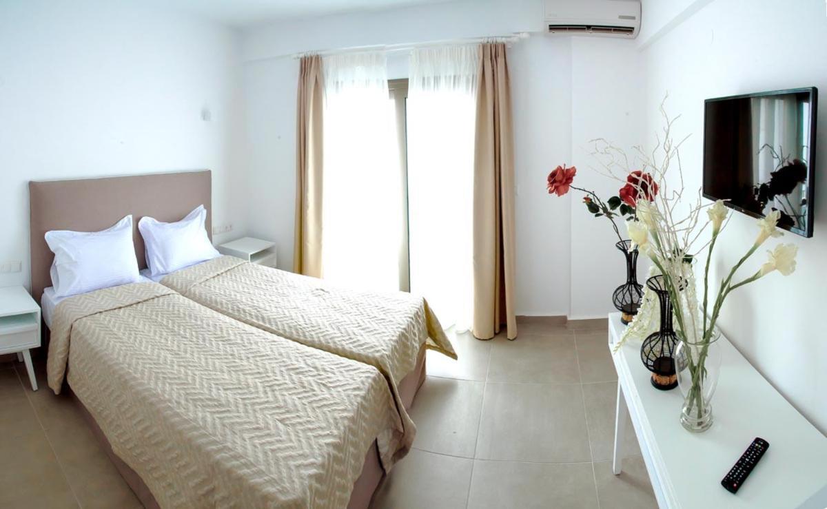 Stavros Beach Hotel Kültér fotó