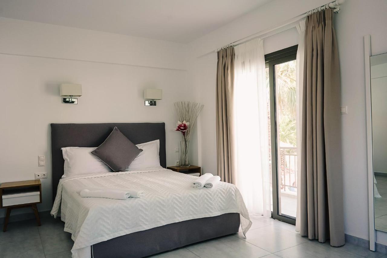 Stavros Beach Hotel Kültér fotó
